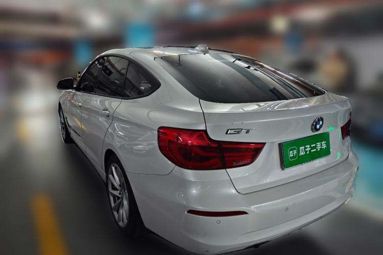 Used BMW 3 Series GT 2018 320i Sport Edition Rear Left 45 Deg