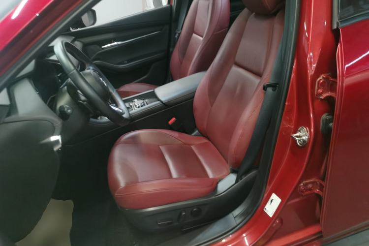Used Mazda 3 Axela 2023 2.0L Automatic ZhiZhen Edition Left Front Seat