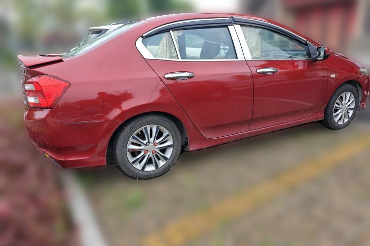 Used Honda City Classic 2012 1.5L manual Elite Edition