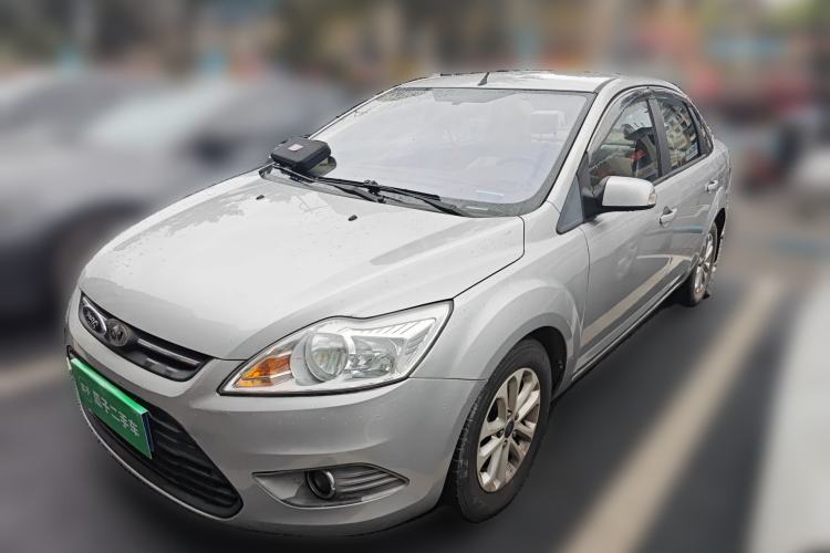 Used Ford Focus 2013 Sedan Classic 1.8L Manual Base Model