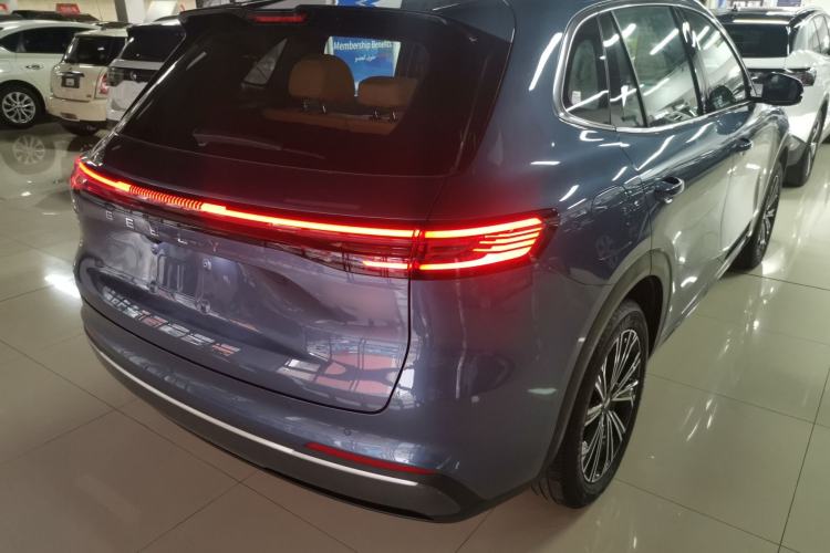 Used Geely Galaxy Xingjian 7 EM-i 2025 120km Flagship Edition