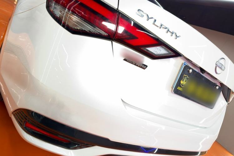 Used Nissan Sylphy 2023 Revised 1.6L CVT Enjoyment Edition Exterior 8