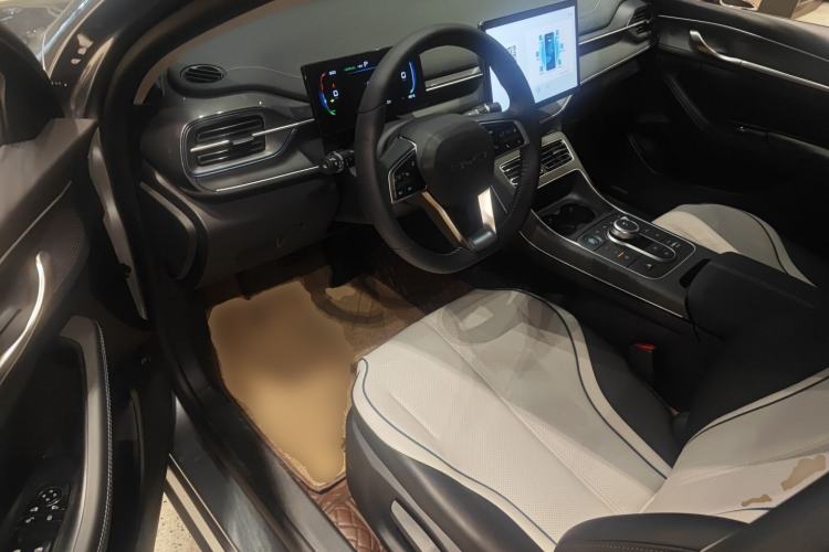 Used BYD Destroyer 05 2024 Honor Edition DM-i 120KM Luxury Model