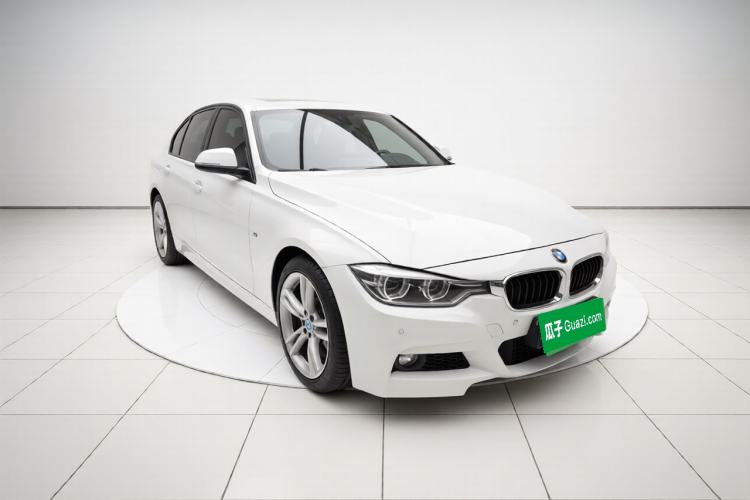Used BMW 3 Series 2018 320i M Sport Package Exterior 2