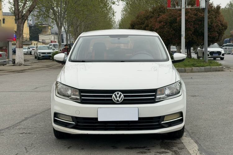 Used Volkswagen Santana 2016 1.6L Automatic Fashion Edition Front