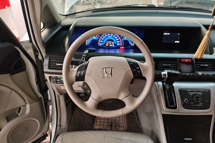 Used Honda Elysion 2012 2.4L VTi-S Prestige Edition Steering Wheel