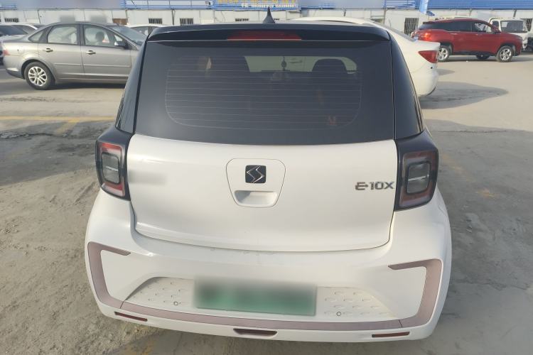 Used SOL E10X 2021 302 km Range Luxury Version 30.2 kWh
