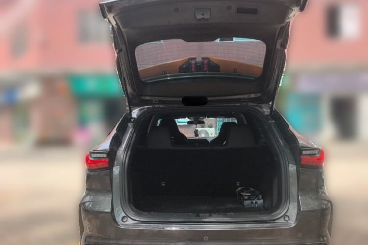 Used CHANGAN OSHAN X5 2022 Sport Edition 1.5T DCT Cyclone Assault