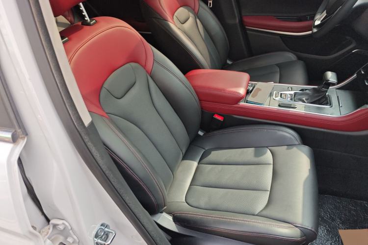 Used Changan CS75 2022 Blue Whale Edition 1.5T DCT Luxury Model