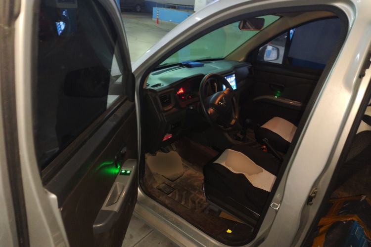 Used Wuling Hongguang V 2019 1.5L Jingqu Version China VI LAR Driver Seat