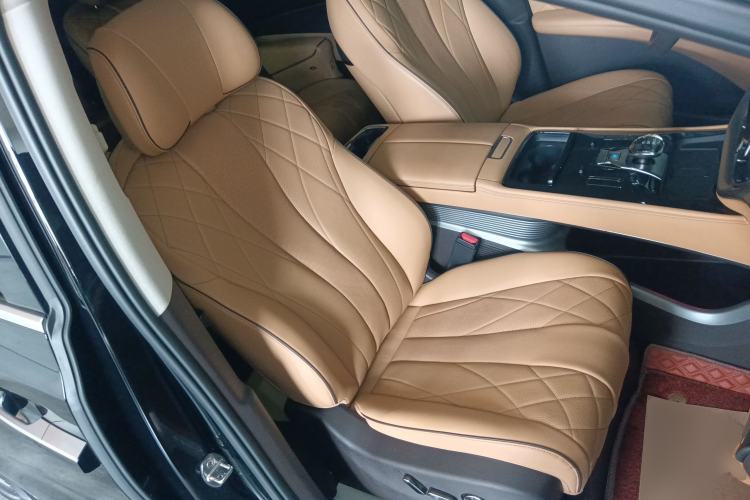 Used Denza D9 2024 DM-i 980 Four-Wheel Drive Prestige Model