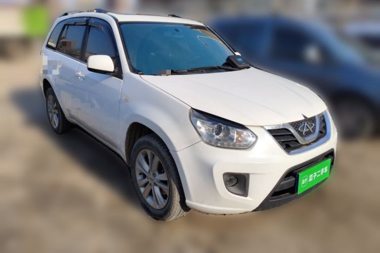 Used Chery Tiggo 2012 Elite Edition 1.6S Manual Luxury Model Front Right 45 Deg