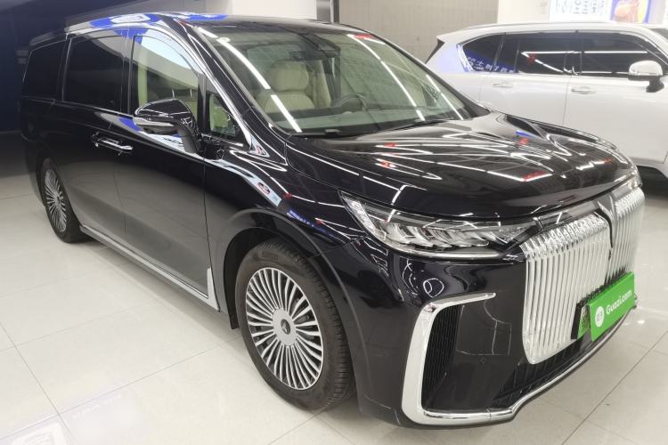 Used VOYAH Dream 2025 PHEV Four-Wheel-Drive Flagship Kunpeng Edition
