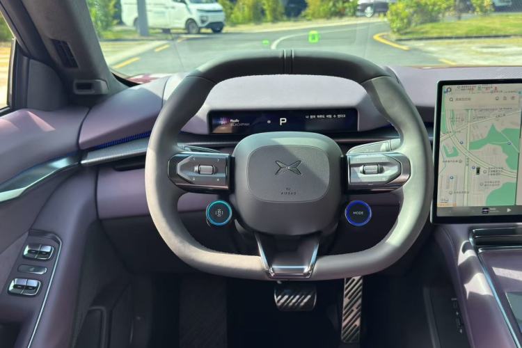 Used XPeng P7 2025 Model—750 All-Wheel-Drive High-Performance Ultra