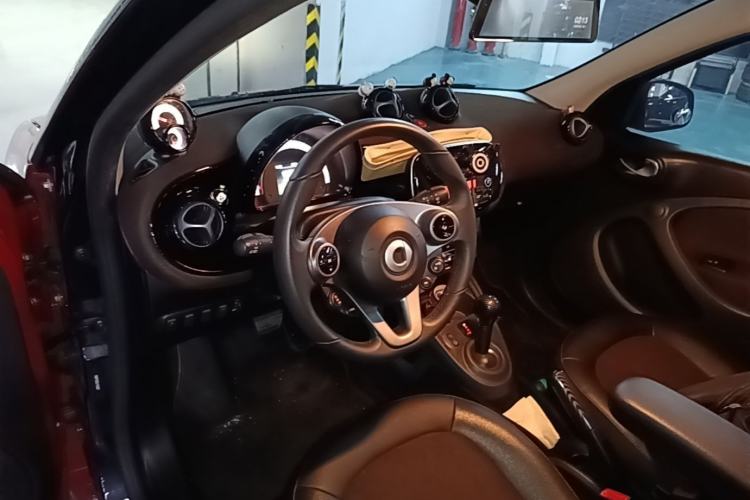 Used smart forfour 2018 0.9T 66 kW Fashion Edition
