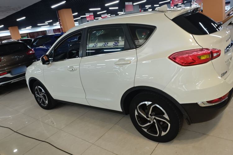 Used Dongfeng Aeolus AX5 2017 1.4T Automatic Quyue Model
