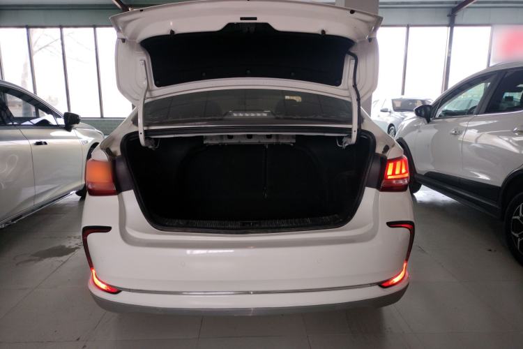 Used BAIC Beijing EU5 2018 R500 Smart Wind Edition
