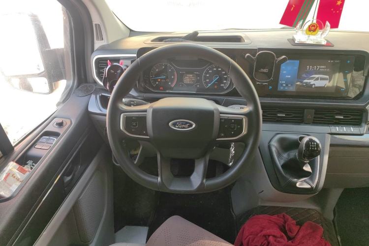 Used Ford Transit 2023 2.0T Diesel Manual Commercial & Travel Version Mid-axle Medium Roof 7/8/9-Seater
