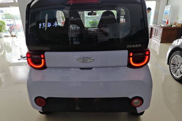 Used Chery New Energy QQ Ice Cream 2022 170km Sundae Phosphate Lithium-Ion