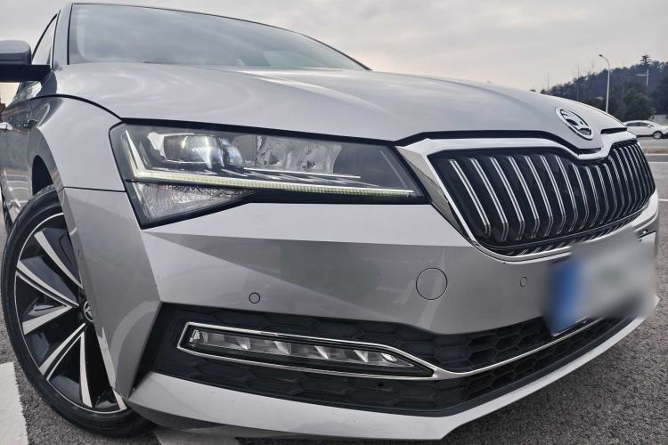 Used Skoda Superb 2022 TSI330 DSG Luxury Edition
