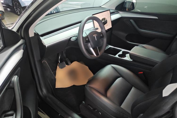 Used Tesla Model Y 2024 Rear-Wheel-Drive Version