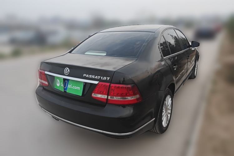 Used Volkswagen Passat 2009 1.8T Automatic Luxury Edition
