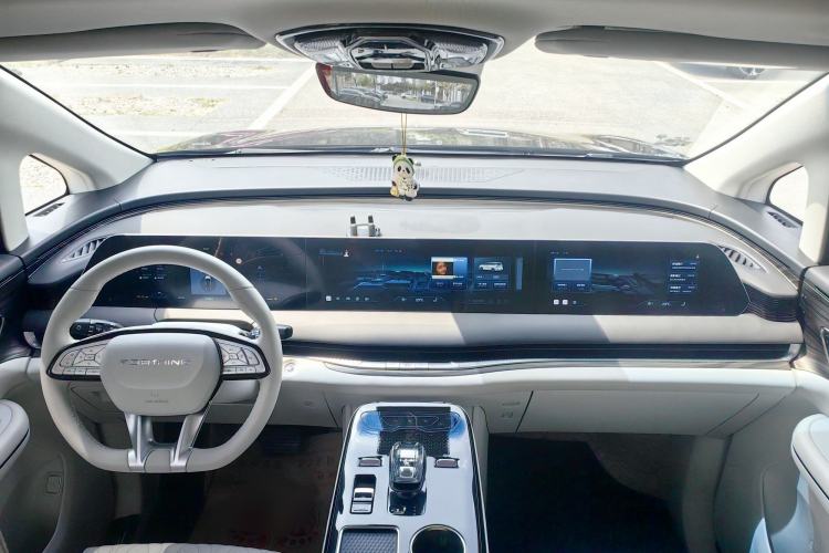 Used FORTHING Xinghai V9 2024 1.5TD 200km Qingyunti Series Premium Version