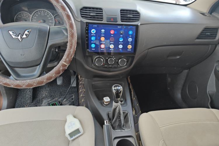 Used Wuling Hongguang 2014 1.5L S Standard Version