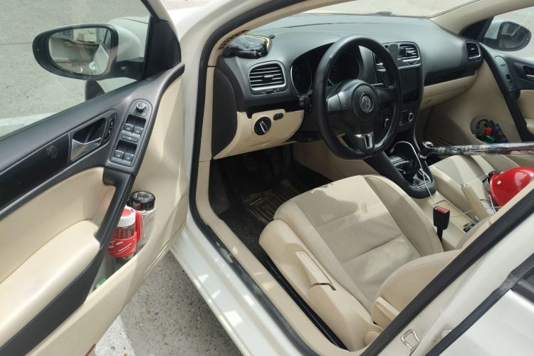 Used Volkswagen Golf 2012 1.6 Manual Comfort Edition
