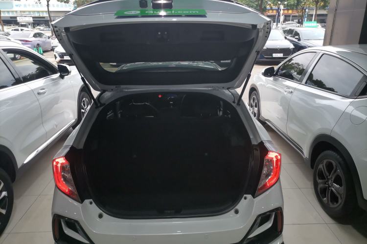 Used Honda Civic 2021 HATCHBACK 220TURBO CVT New Trendsetter