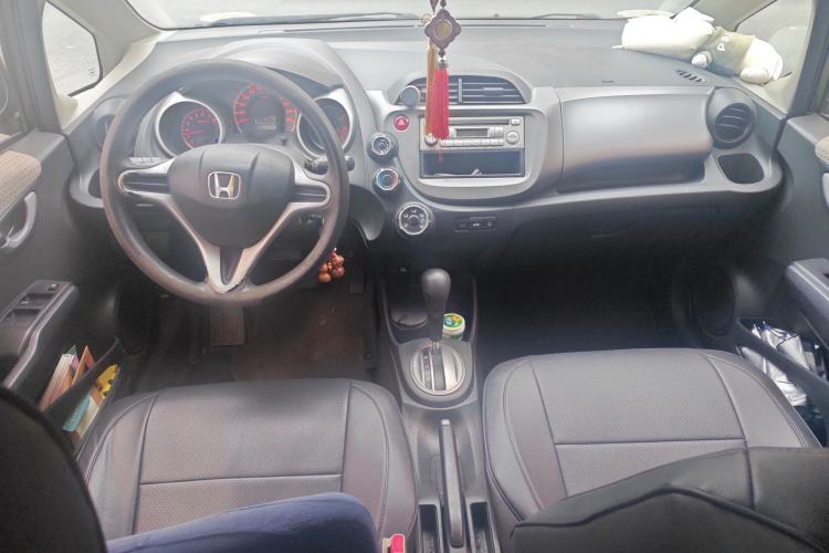 Used Honda Fit 2008 1.3L automatic comfort version