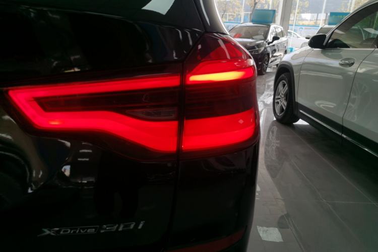 Used BMW X3 2020 xDrive30i Luxury Model with M Sport Package
