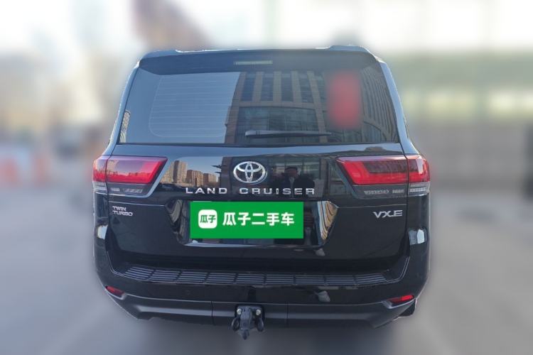 Used Toyota Land Cruiser 