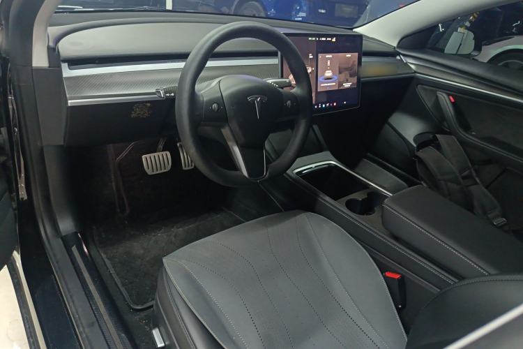 Used Tesla Model 3 2021 Revised Version II – Performance High-Performance All-Wheel-Drive Edition