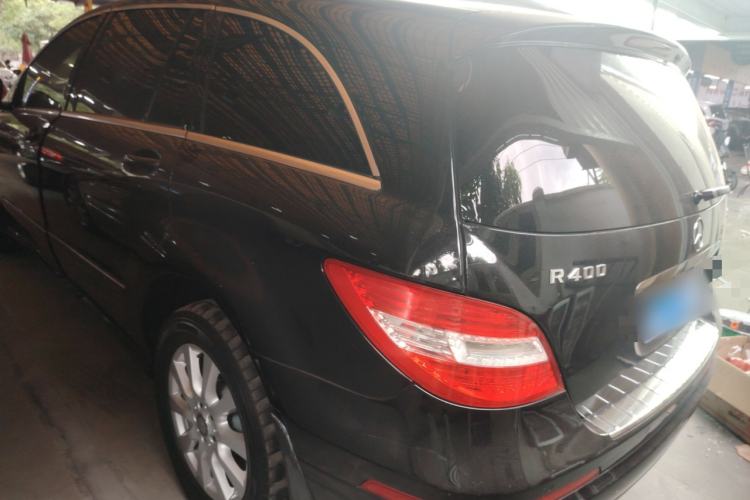 Used Mercedes-Benz R-Class 2017 R 320 4MATIC Business Edition Prestige Model Rear Left 45 Deg