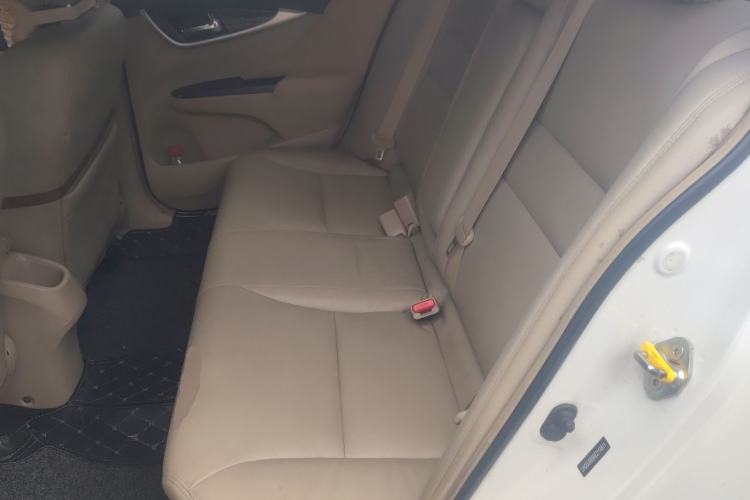 Used Honda Crider 2013 1.8L automatic luxury edition Left Rear Seat