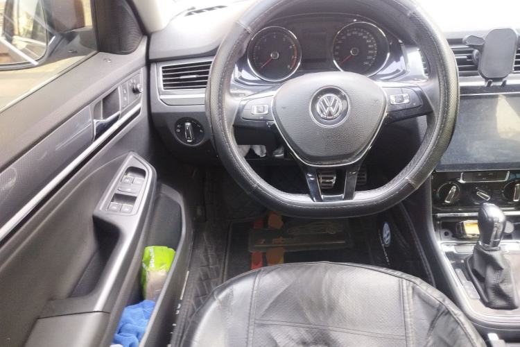 Used Volkswagen C-TREK 2018 230TSI DSG Comfort Model
