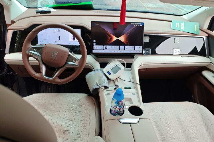 Used BYD Xia 2025 DM-i 1.5T 180km Beyond Edition
