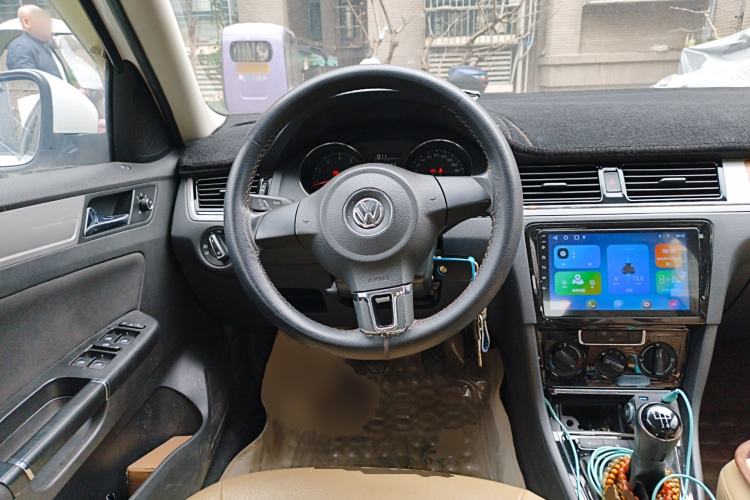 Used Volkswagen Bora 2015 Value Edition 1.6L Manual Fashionable Style