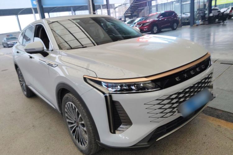 Used EXEED Stellar 2023 400T Two-Wheel Drive Comfort Flyfish Edition