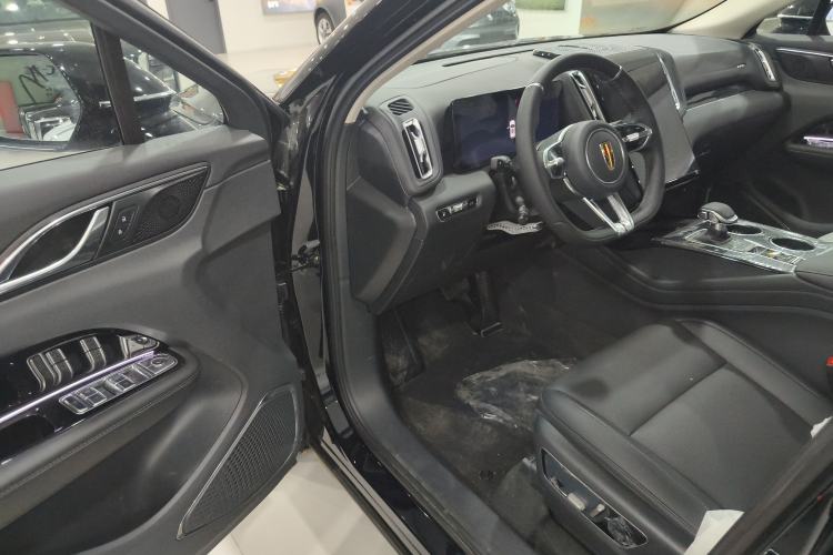 Used Hongqi HS3 PHEV 2025 Model 117km Jingwei Edition
