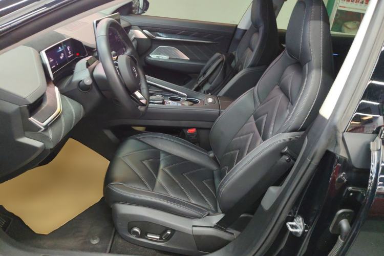 Used Zeekr 001 2023 WE Edition 100 kWh