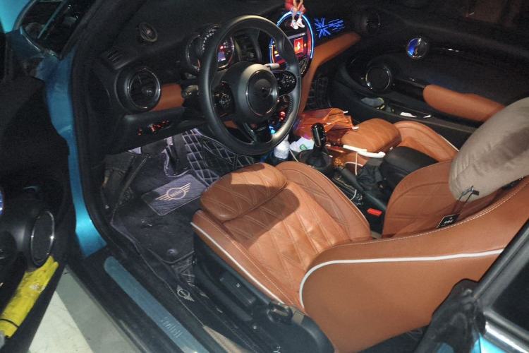 Used MINI 2018 1.5T COOPER CABRIO Artist
