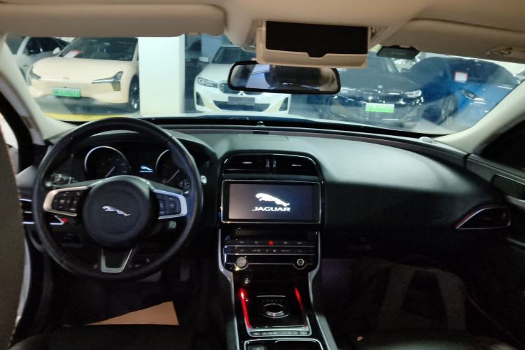 Used Jaguar XEL 2019 2.0T 200 PS Luxury Edition