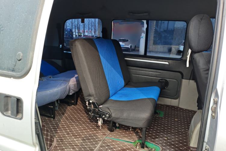 Used FORTHING Lingzhi 2016 V3 1.5L 7-Seater Standard Model China V Emission Standard
