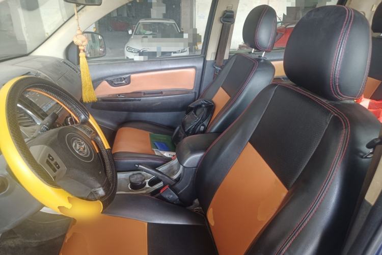 Used Huanghai Jiaolong 2015 2.8T Four-Wheel Drive Diesel Sport Edition JE493ZLQ4CB