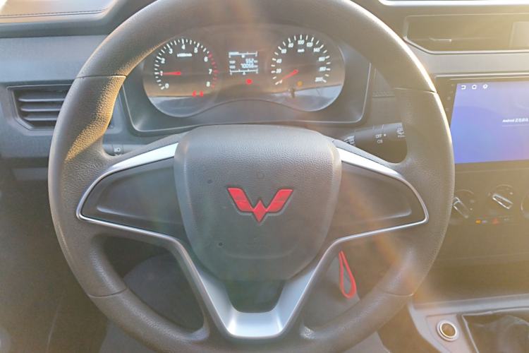 Used Wuling Zhengcheng 2022 2.0L Manual Entrepreneurial Version