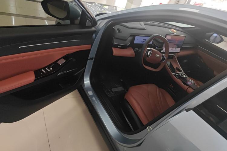 Used Geely Galaxy L6 2025 EM-i 140km Starship Edition