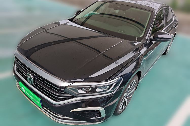 Used Volkswagen Passat 2023 Facelift 330TSI Luxury Edition