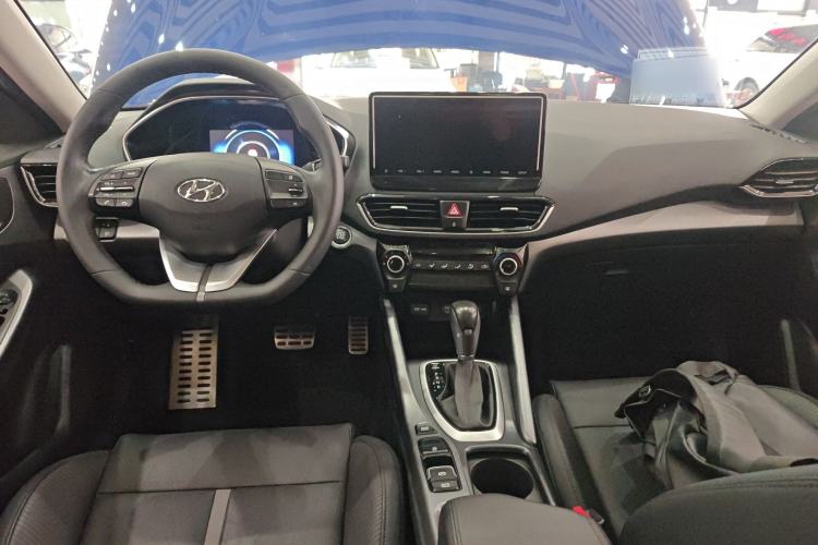 Used Hyundai Lafesta 2019 280TGDi Sport Edition China VI Center Console